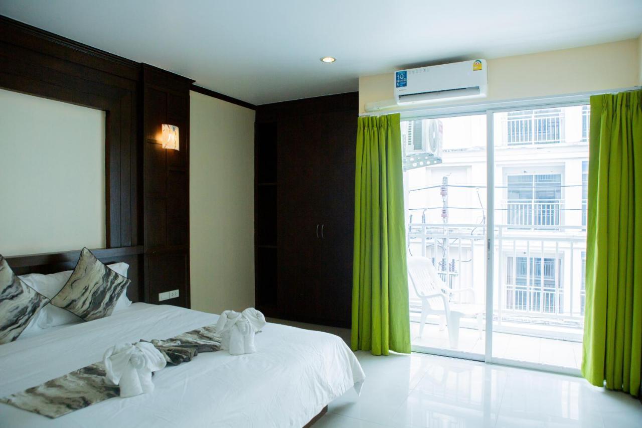 Blue Skyline Hotel Patong Luaran gambar