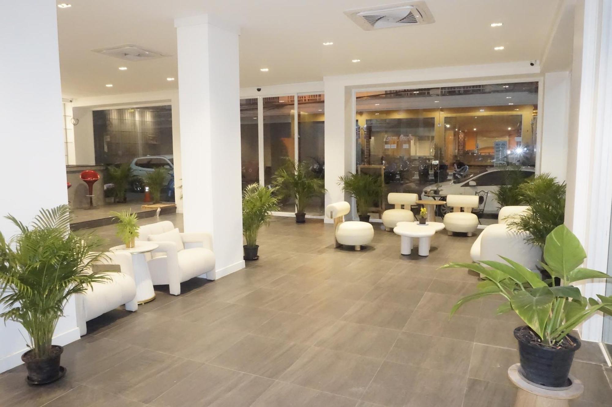 Blue Skyline Hotel Patong Luaran gambar
